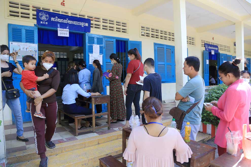 Sar Kheng urges civic awareness