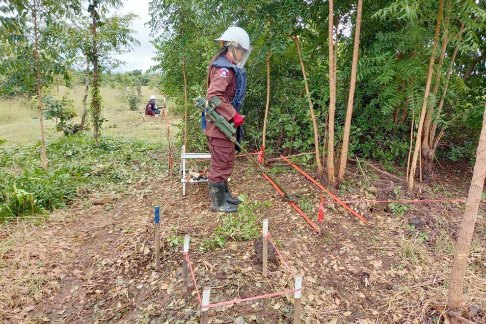 Demining employing over 700 women