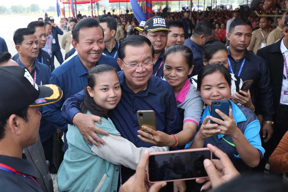 PM: Cambodia transitioned from battlefields to markets