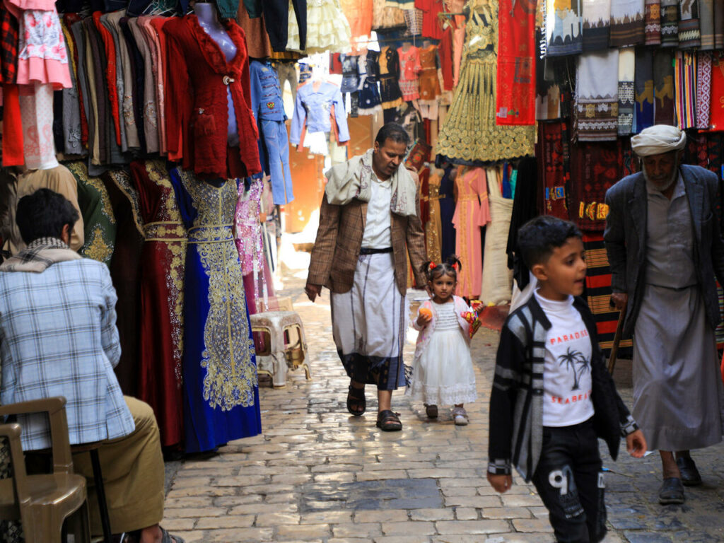 Yemen warring parties trade charges of truce violations